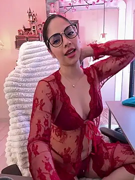 Snapshot of Zoe_Bae chatting on February 7, 2026, 10:51 pm Zoe Bae online show from February 7, 2026, 10:51 pm