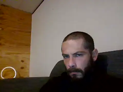 Snapshot of Sitonmyface2020@xh chatting on February 21, 2025, 1:11 am Sitonmyface2020xh online show from February 21, 2025, 1:11 am