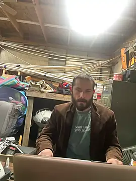Snapshot of Sitonmyface2020@xh chatting on March 22, 2025, 12:28 am Sitonmyface2020xh online show from March 22, 2025, 12:28 am