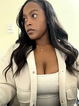 Emma jonness online show from November 5, 2025, 10:29 am