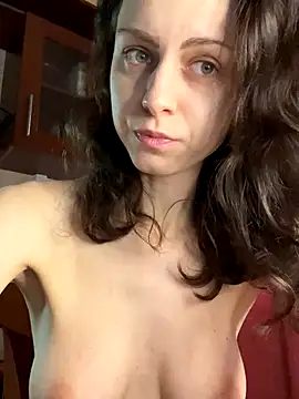 Snapshot of MissAnuta chatting on December 19, 2025, 9:00 am MissAnuta online show from December 19, 2025, 9:00 am