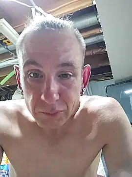 jjdirty6996 online show from September 14, 2025, 10:04 am