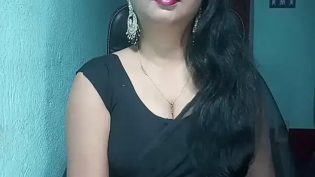 Snapshot of YourModhu chatting on December 2, 2024, 6:05 pm YourModhu online show from December 2, 2024, 6:05 pm