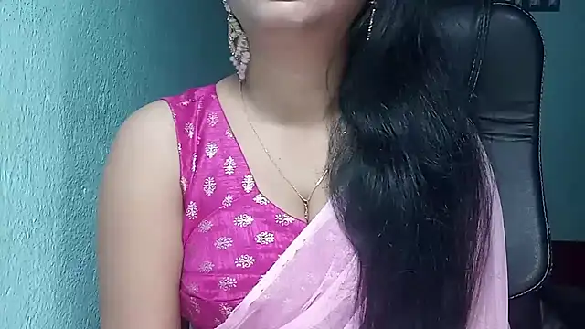 Snapshot of YourModhu chatting on December 4, 2024, 5:49 pm YourModhu online show from December 4, 2024, 5:49 pm