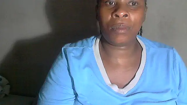 Snapshot of Choco-Coco10 chatting on November 9, 2025, 12:36 am Choco-Coco10 online show from November 9, 2025, 12:36 am