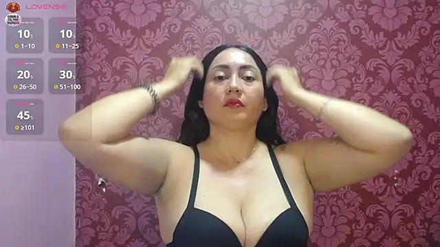 Snapshot of juliana_diaz chatting on July 1, 2026, 1:22 pm juliana diaz online show from July 1, 2026, 1:22 pm