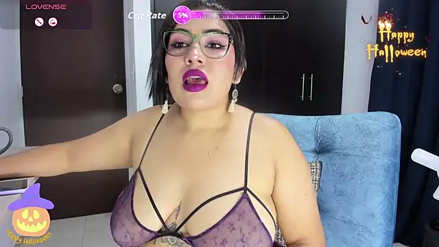 ElikoLanny  online show from October 9, 2025, 6:14 am