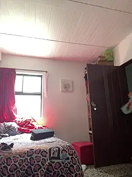 AlondraDiossa03 online show from April 4, 2026, 6:03 pm