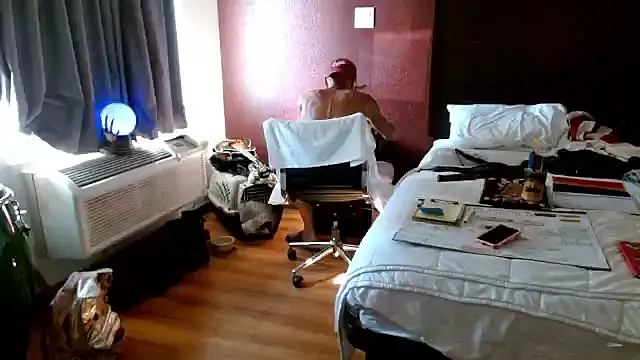 mycock2474u online show from November 14, 2025, 5:05 pm