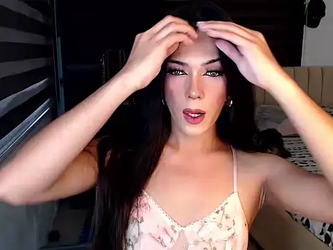 Snapshot of XxIvory_CatxX chatting on January 13, 2026, 5:55 am XxIvory CatxX online show from January 13, 2026, 5:55 am