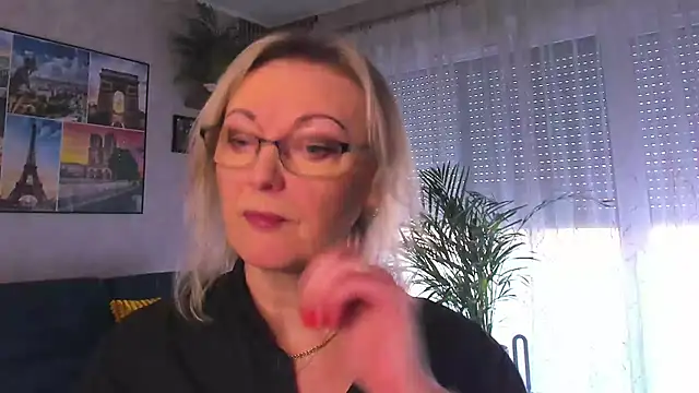 Snapshot of vanessa_chat chatting on March 9, 2026, 2:20 pm vanessa chat online show from March 9, 2026, 2:20 pm