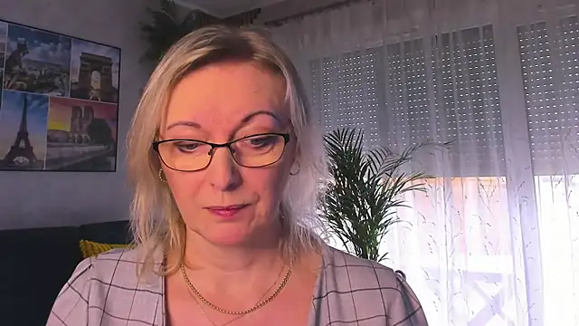 Snapshot of vanessa_chat chatting on March 15, 2026, 2:24 pm vanessa chat online show from March 15, 2026, 2:24 pm