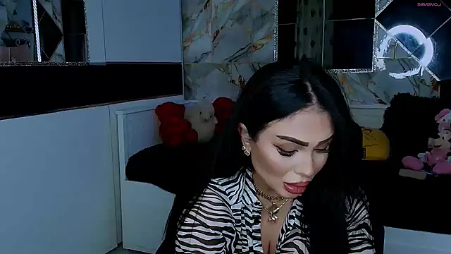 Snapshot of mistress_meryem chatting on November 25, 2025, 12:33 am mistress meryem online show from November 25, 2025, 12:33 am