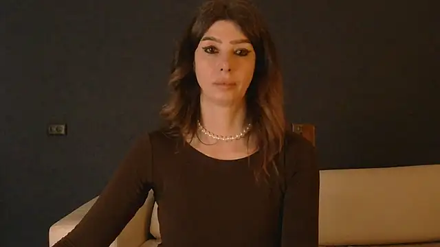 Snapshot of WhiteQueen888 chatting on March 18, 2026, 3:46 pm WhiteQueen888 online show from March 18, 2026, 3:46 pm