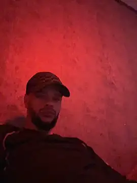 Snapshot of Lionayowe chatting on March 14, 2026, 2:12 pm Lionayowe online show from March 14, 2026, 2:12 pm