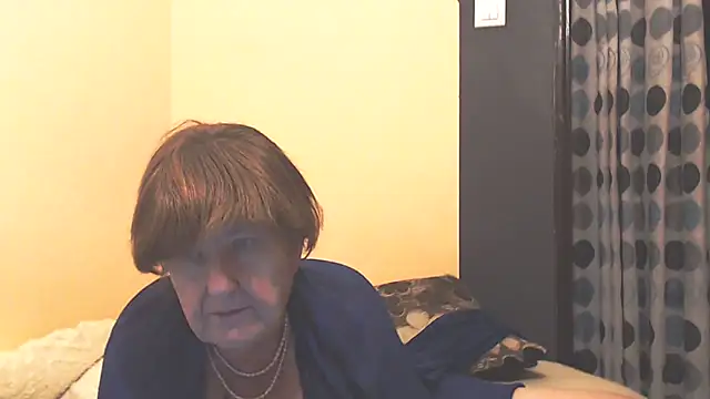 Snapshot of MioritaHard chatting on November 24, 2025, 9:48 pm MioritaHard online show from November 24, 2025, 9:48 pm