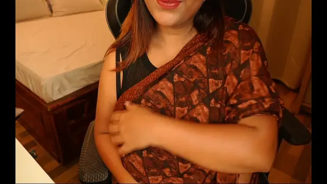 sneha hussy online show from April 10, 2026, 3:52 pm