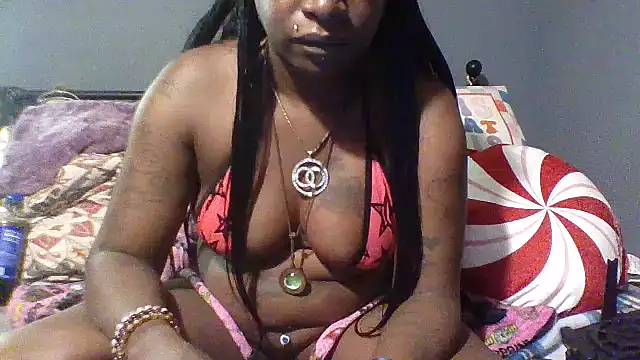 Snapshot of msdeedee chatting on January 7, 2026, 12:59 am msdeedee online show from January 7, 2026, 12:59 am