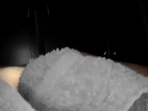 Snapshot of Ronan_rick chatting on April 16, 2026, 12:33 am Ronan rick online show from April 16, 2026, 12:33 am