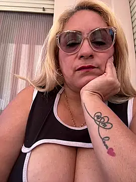 x elena x online show from March 29, 2026, 2:19 pm