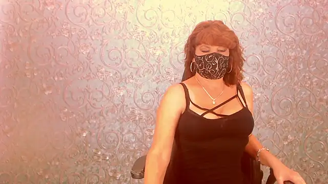 Snapshot of Infinitely chatting on October 17, 2025, 3:47 pm Infinitely online show from October 17, 2025, 3:47 pm