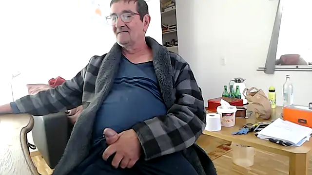 silvio-aus-luzern-CH online show from April 18, 2026, 7:11 am