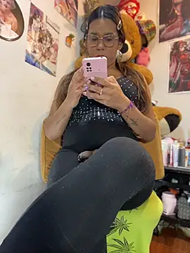 GoddessAlix online show from May 16, 2026, 6:40 pm