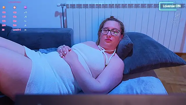 pawg queen online show from June 15, 2026, 12:01 am