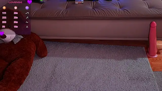 Snapshot of pawg_queen chatting on January 19, 2026, 12:58 am pawg queen online show from January 19, 2026, 12:58 am