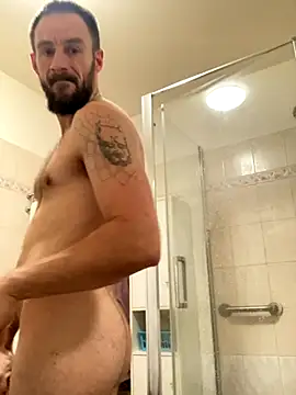 Snapshot of samikv chatting on October 2, 2025, 8:40 am samikv online show from October 2, 2025, 8:40 am