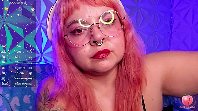 Snapshot of Satyn_doll chatting on March 18, 2026, 11:05 pm Satyn doll online show from March 18, 2026, 11:05 pm