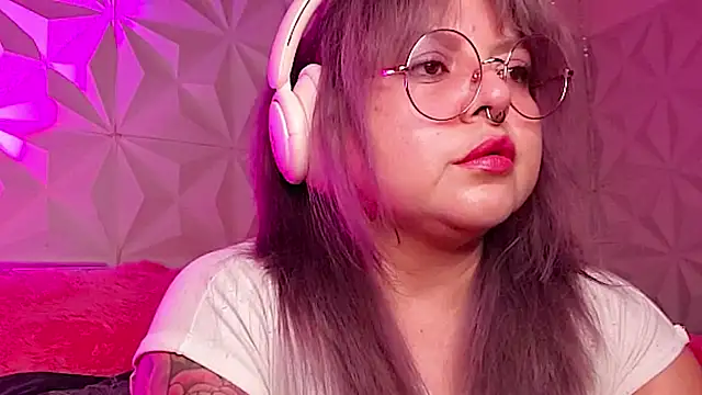 Satyn doll online show from October 26, 2025, 12:44 am