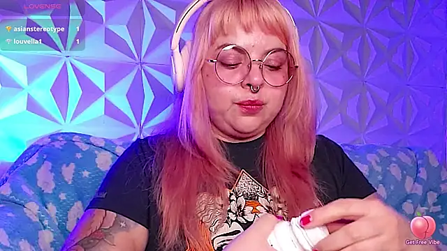 Snapshot of Satyn_doll chatting on March 26, 2026, 12:09 am Satyn doll online show from March 26, 2026, 12:09 am