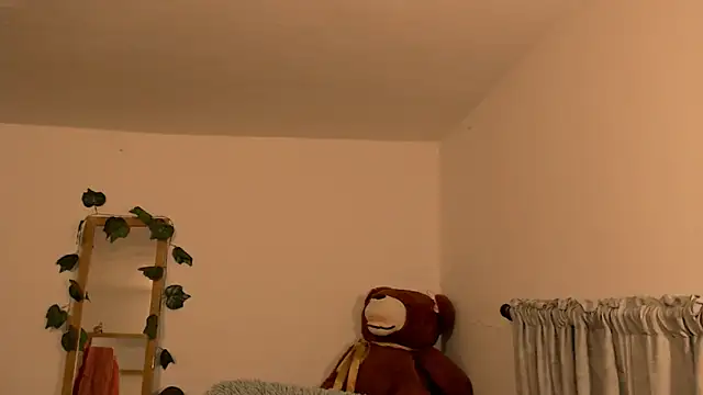 Snapshot of pamela_doll chatting on February 20, 2026, 10:12 pm pamela doll online show from February 20, 2026, 10:12 pm