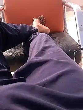 indianguy21 online show from December 22, 2024, 7:22 am