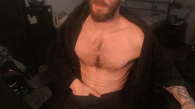 Snapshot of SexxxyLouis chatting on February 23, 2026, 1:44 pm SexxxyLouis online show from February 23, 2026, 1:44 pm