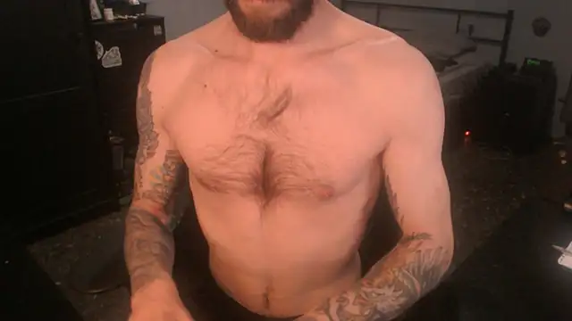 Snapshot of SexxxyLouis chatting on January 12, 2026, 1:51 pm SexxxyLouis online show from January 12, 2026, 1:51 pm