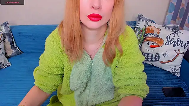 EllenMoore online show from January 18, 2026, 3:10 am