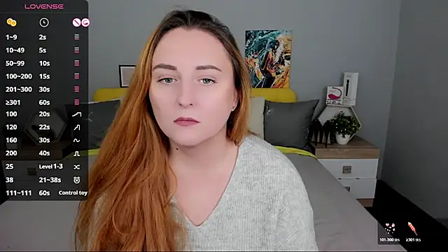 Snapshot of BabeLessi chatting on November 9, 2025, 6:23 pm BabeLessi online show from November 9, 2025, 6:23 pm