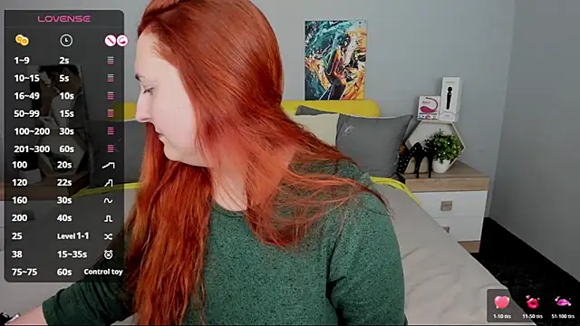 BabeLessi online show from March 9, 2026, 4:32 pm