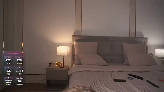 eseniyavl online show from October 27, 2025, 4:13 am