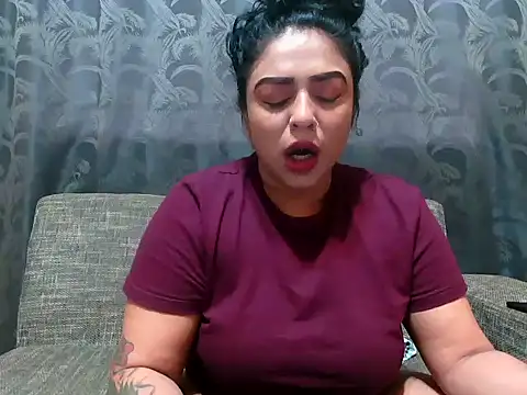 Snapshot of indianishkq7 chatting on December 2, 2024, 1:08 pm indianishkq7 online show from December 2, 2024, 1:08 pm