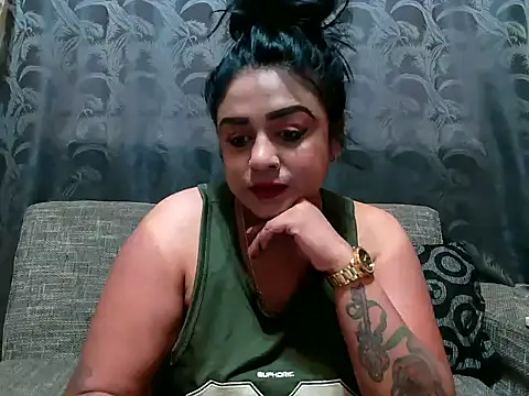 Snapshot of indianishkq7 chatting on January 4, 2025, 3:28 pm indianishkq7 online show from January 4, 2025, 3:28 pm