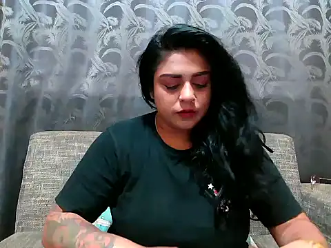 Snapshot of indianishkq7 chatting on February 2, 2025, 2:13 pm indianishkq7 online show from February 2, 2025, 2:13 pm