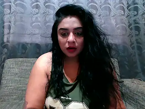 Snapshot of indianishkq7 chatting on February 14, 2025, 1:51 pm indianishkq7 online show from February 14, 2025, 1:51 pm