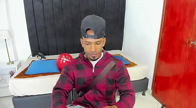 Snapshot of anhtony_wayans chatting on February 15, 2025, 12:26 am anhtony wayans online show from February 15, 2025, 12:26 am