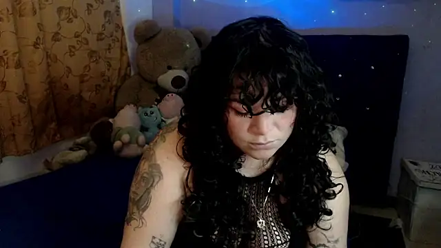 ANGELIQUE KLANE online show from September 30, 2025, 10:49 pm