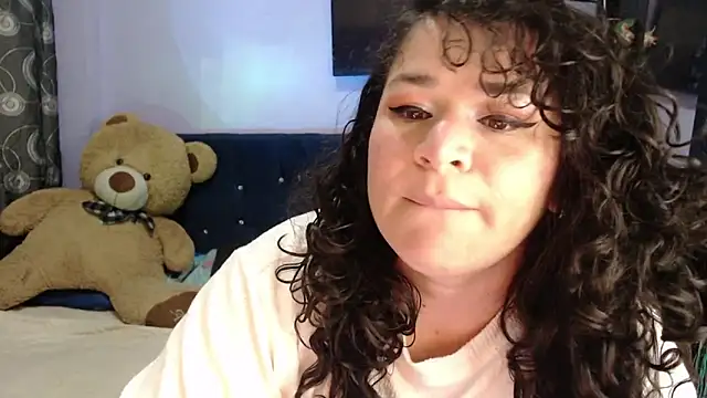 ANGELIQUE KLANE online show from May 5, 2026, 10:24 pm