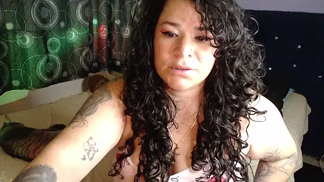 ANGELIQUE KLANE online show from May 8, 2026, 4:22 pm