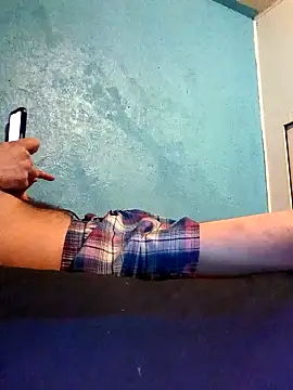 Snapshot of Bwc4u2Ride chatting on December 2, 2025, 7:21 am Bwc4u2Ride online show from December 2, 2025, 7:21 am